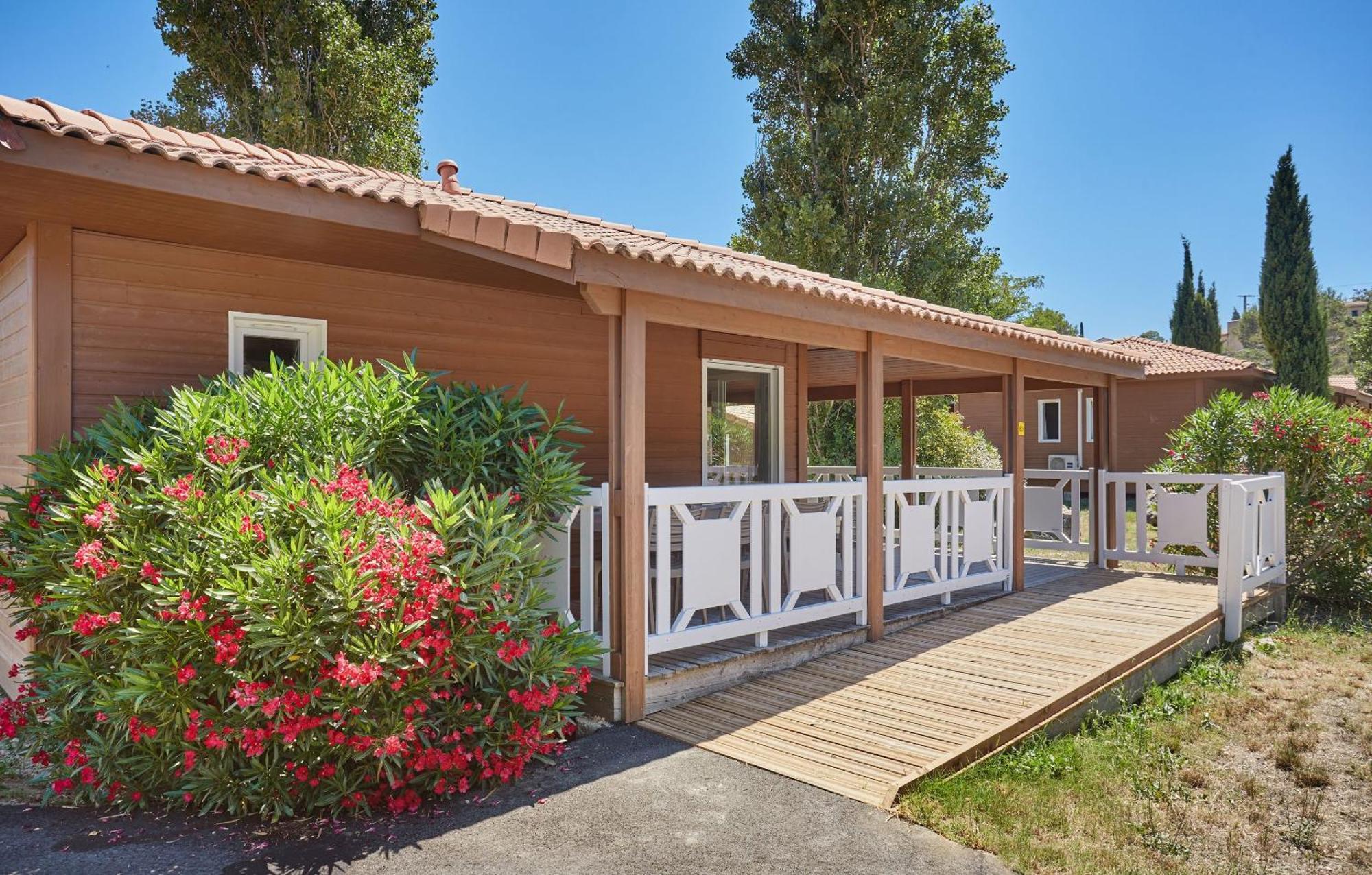 Residence Odalys Shangri-La Carnoux-en-Provence Exterior photo